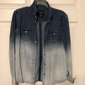 Long sleeve denim shirt